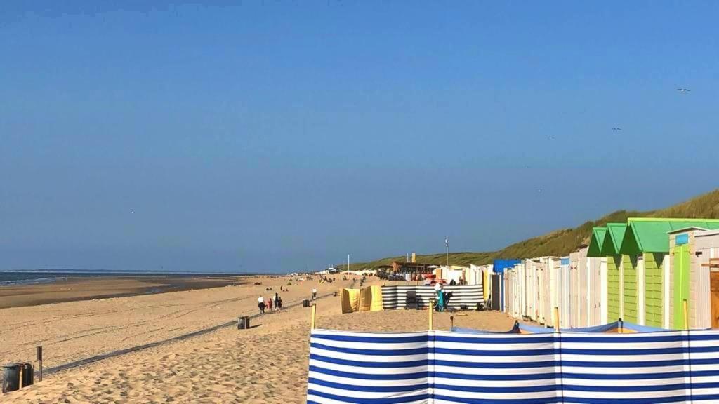 Strandhotel Dennenbos Oostkapelle Esterno foto