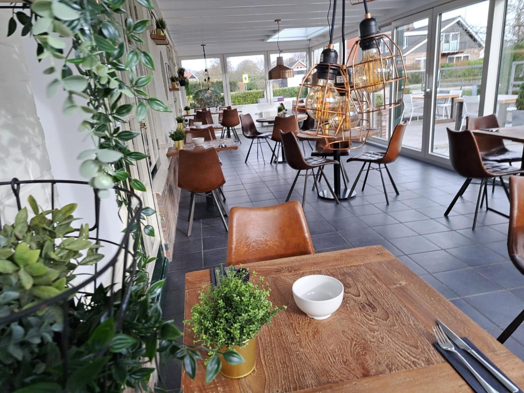 Strandhotel Dennenbos Oostkapelle Esterno foto
