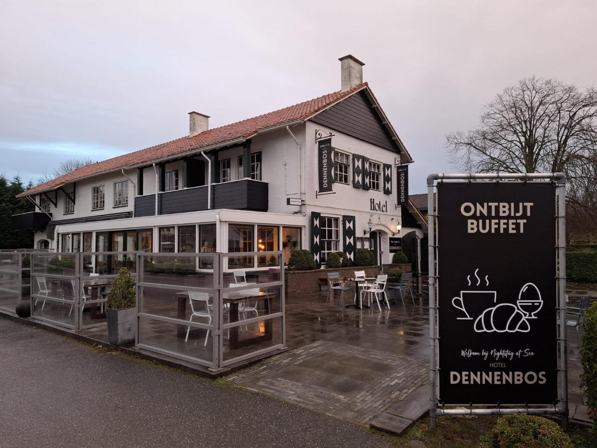 Strandhotel Dennenbos Oostkapelle Esterno foto