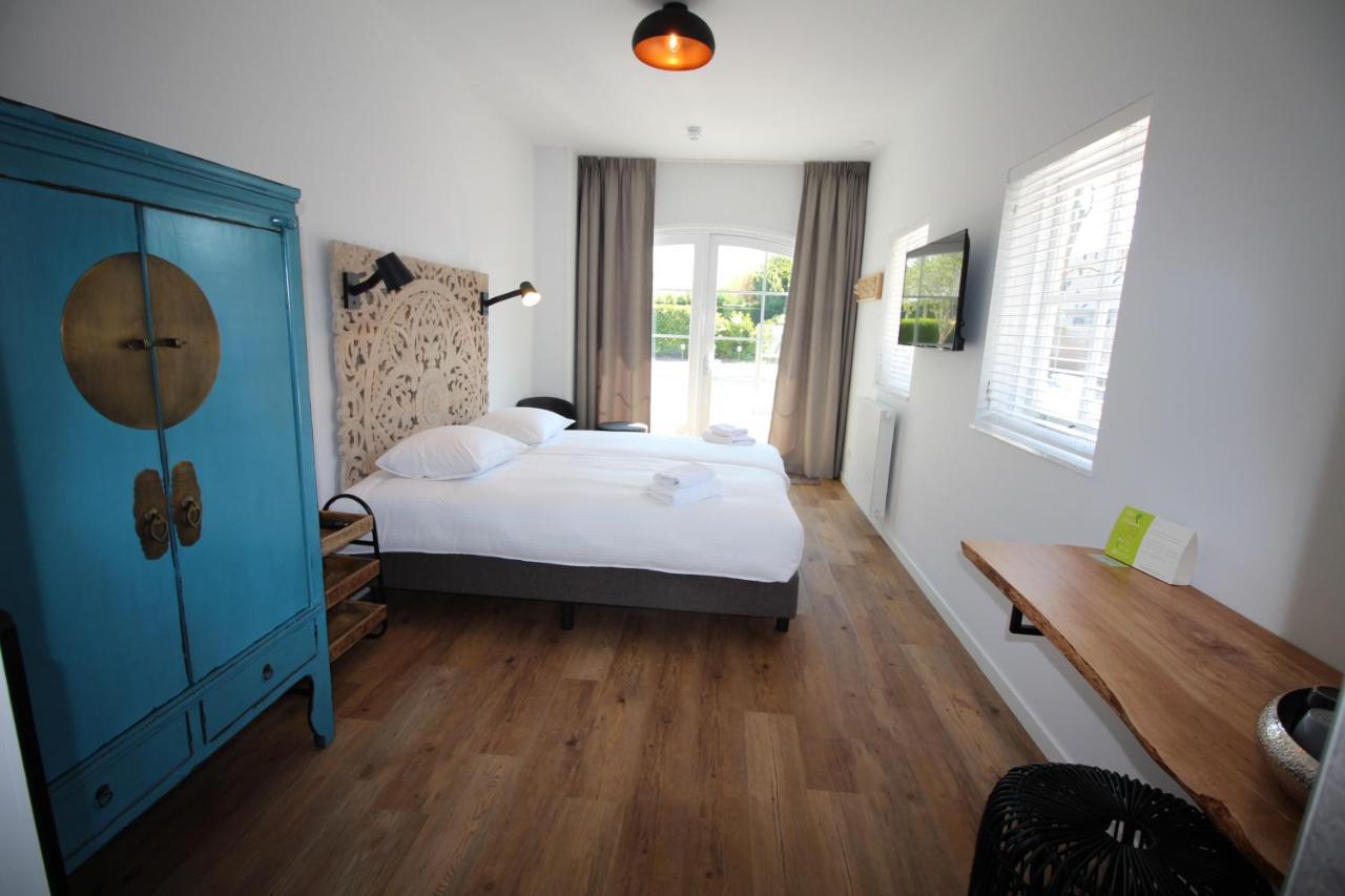 Strandhotel Dennenbos Oostkapelle Esterno foto